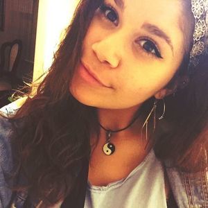 Meet your Posher, Monica